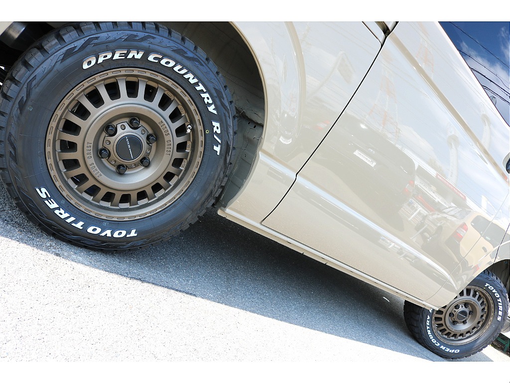 TOYOオープンカントリータイヤ