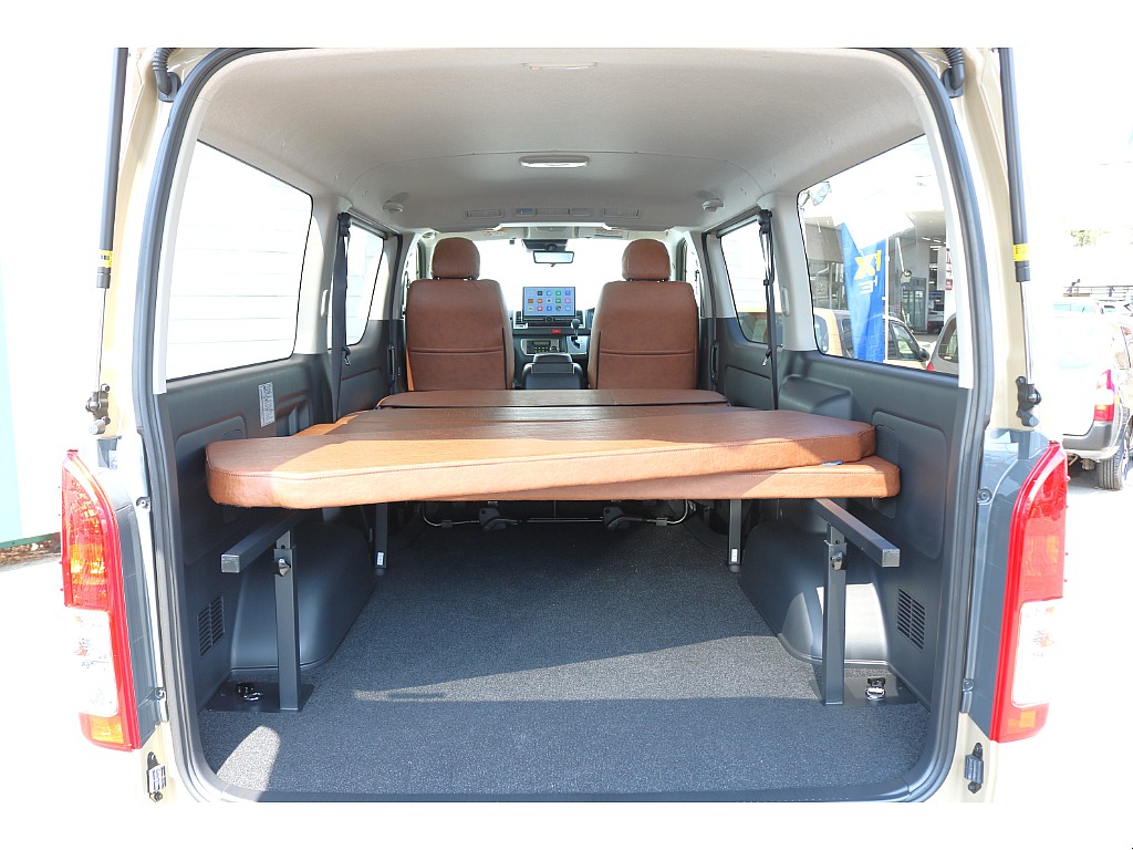 高さ調整も可能なタイプⅡベッドキット搭載済み♪