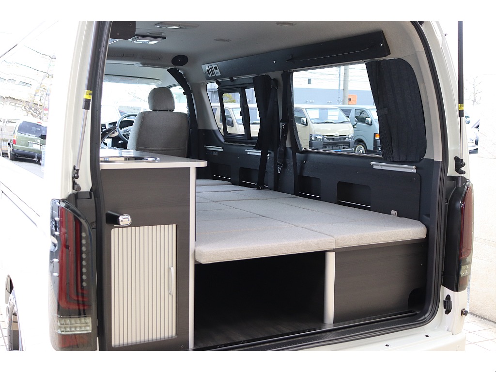 トヨタ ハイエース(51枚目)