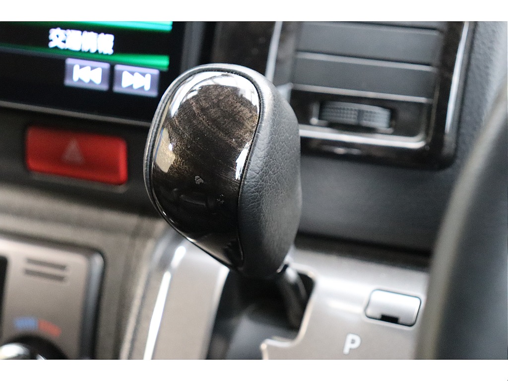 トヨタ ハイエースバン(52枚目)