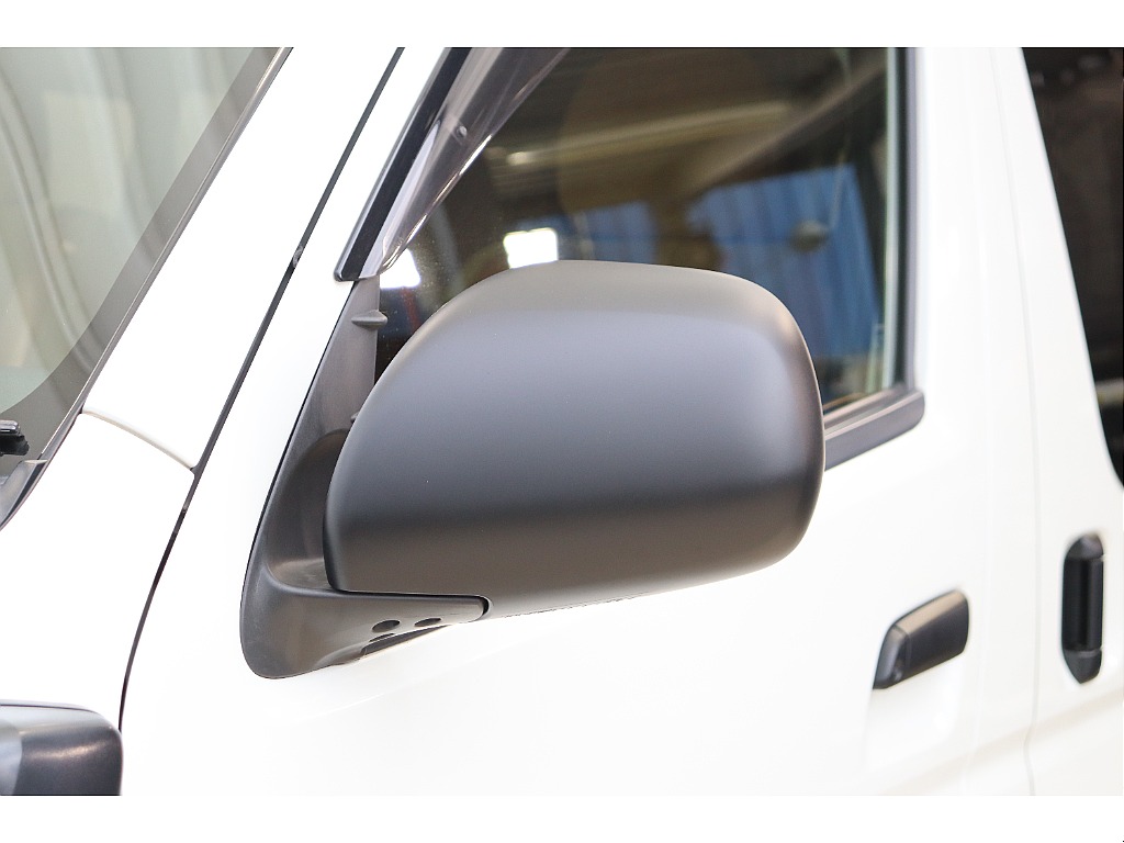 トヨタ ハイエースバン(41枚目)