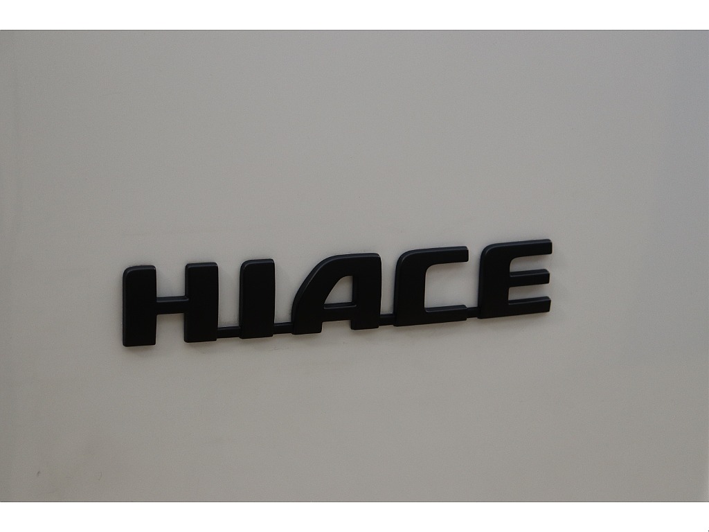 トヨタ ハイエースバン(45枚目)