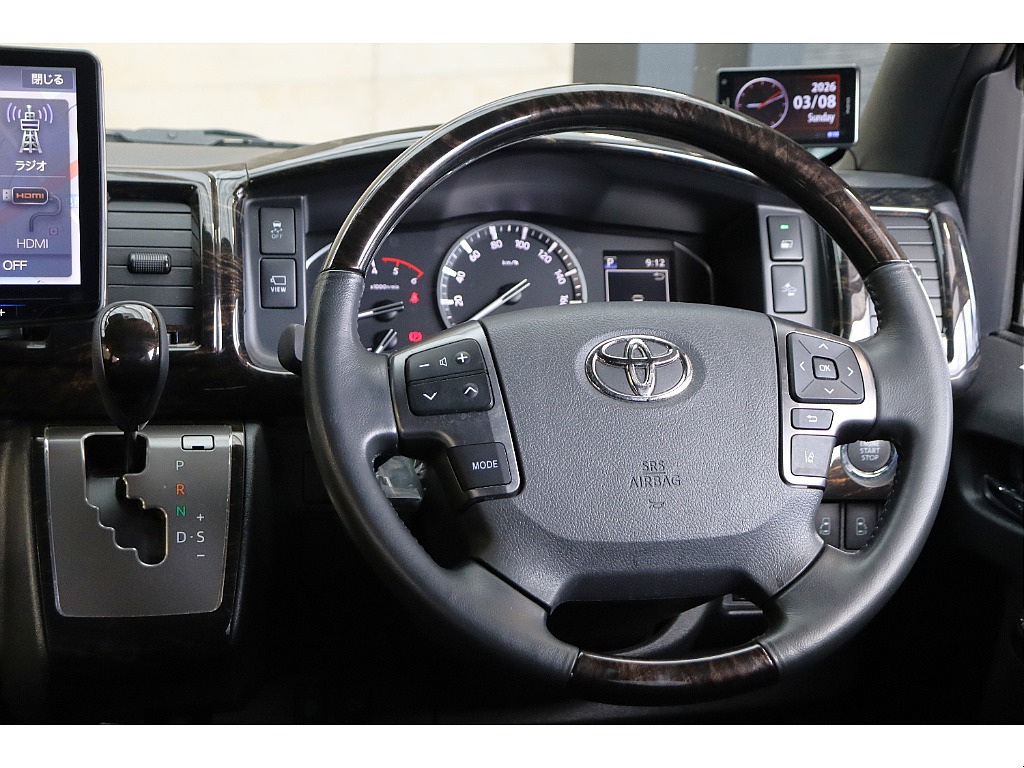 トヨタ ハイエースバン(36枚目)