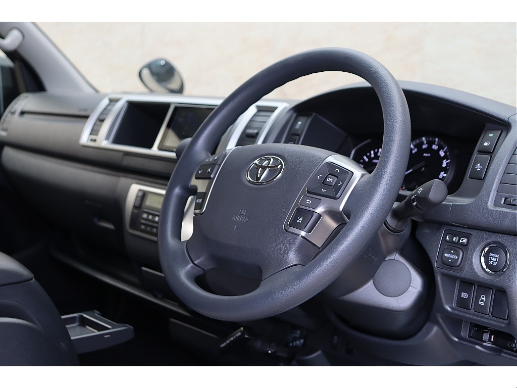 トヨタ ハイエース(44枚目)