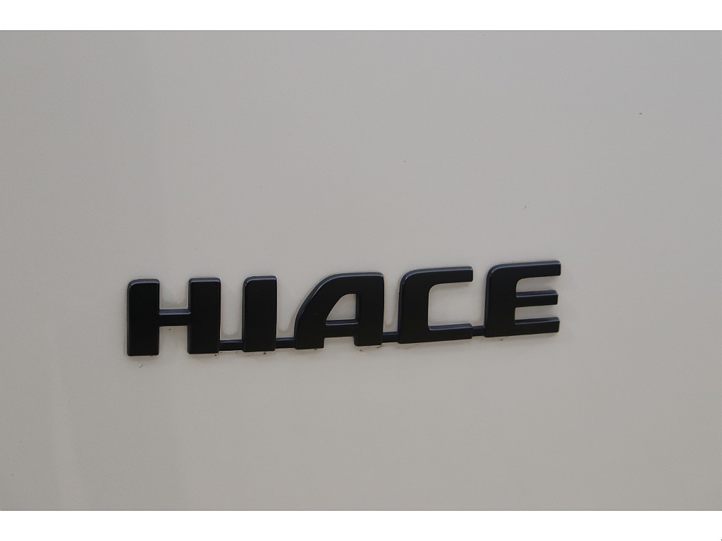 トヨタ ハイエースバン(48枚目)