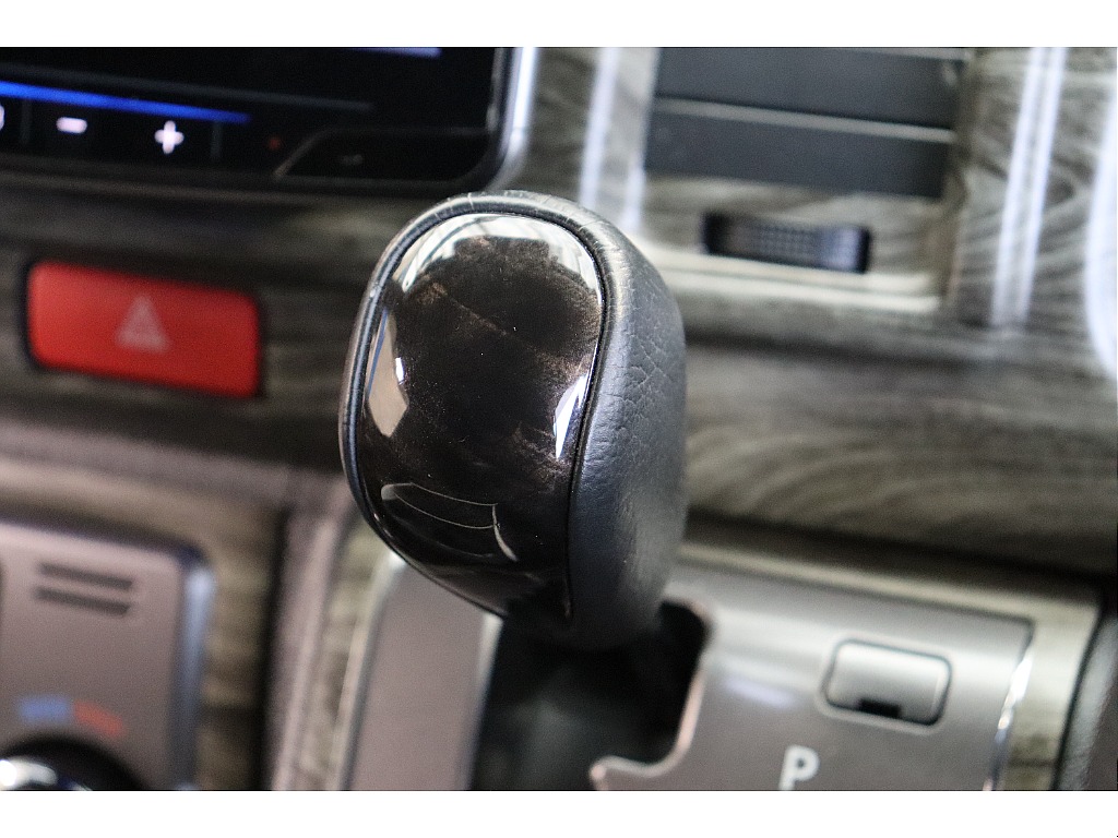 トヨタ ハイエースバン(53枚目)