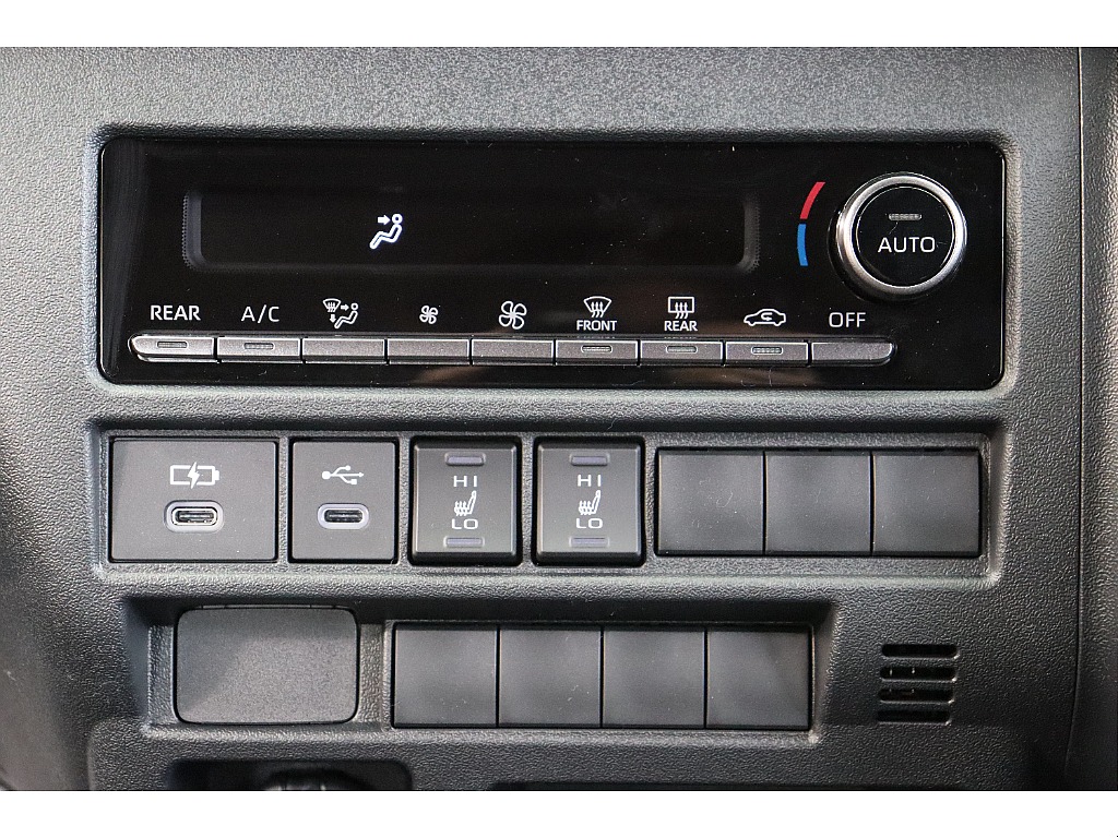 車両の状態や在庫確認は南大阪店まで♪【　072－349-1188　】