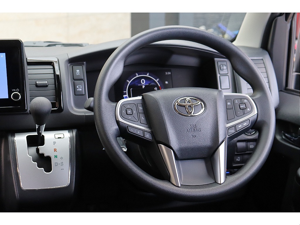 トヨタ ハイエース(32枚目)