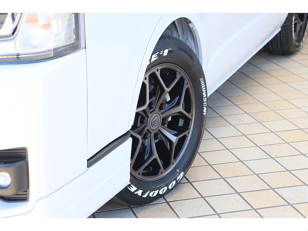 トヨタ ハイエース(41枚目)