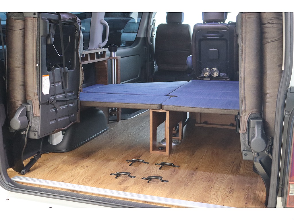 トヨタ ハイエース(32枚目)