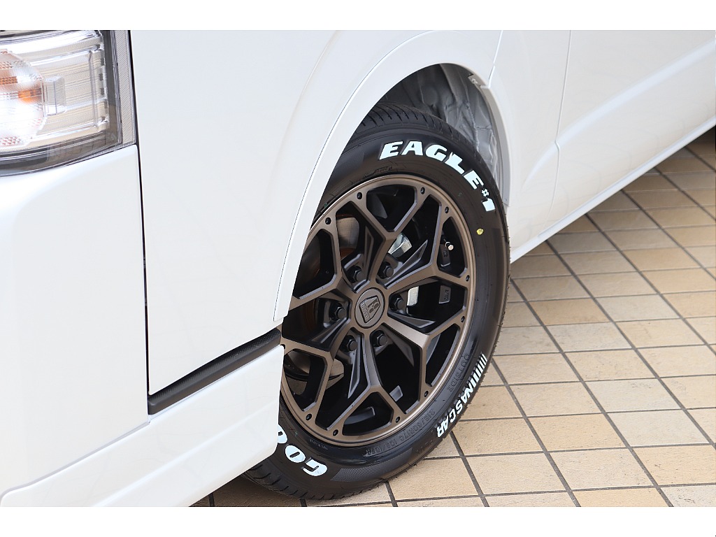 トヨタ ハイエース(36枚目)