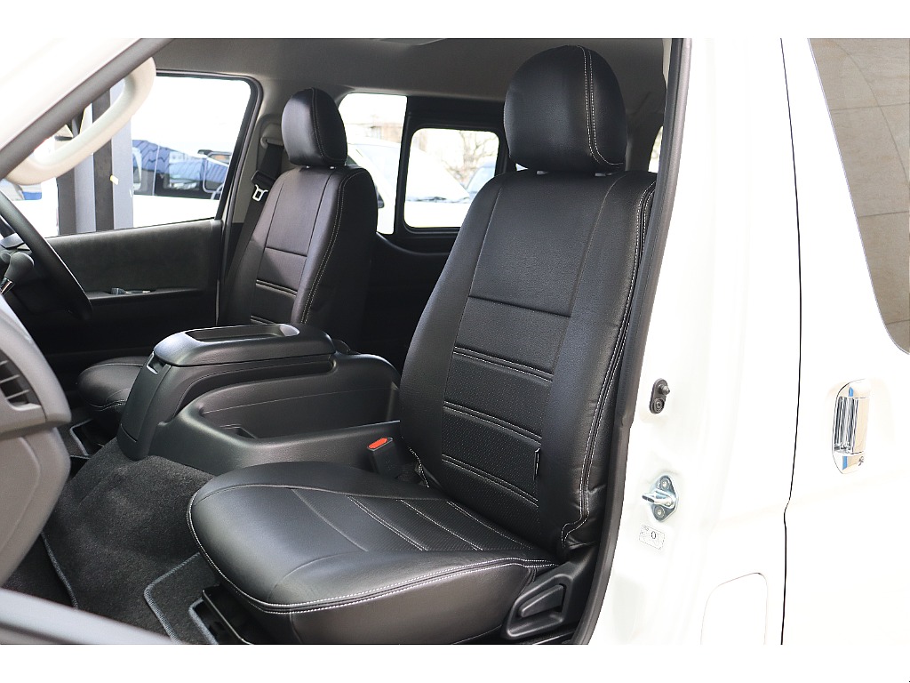 トヨタ ハイエース(38枚目)