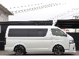 トヨタ ハイエース(8枚目)