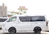 トヨタ ハイエース(9枚目)