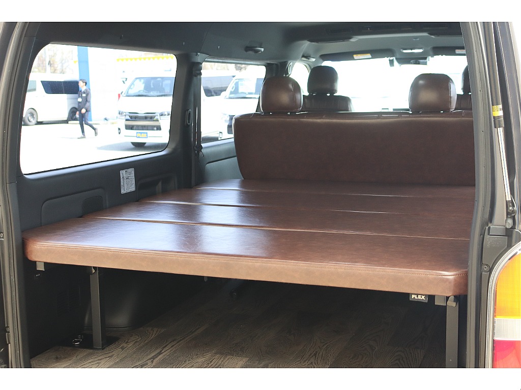 トヨタ レジアスエース(32枚目)