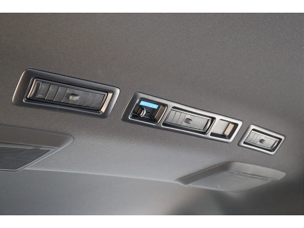 トヨタ レジアスエース(51枚目)