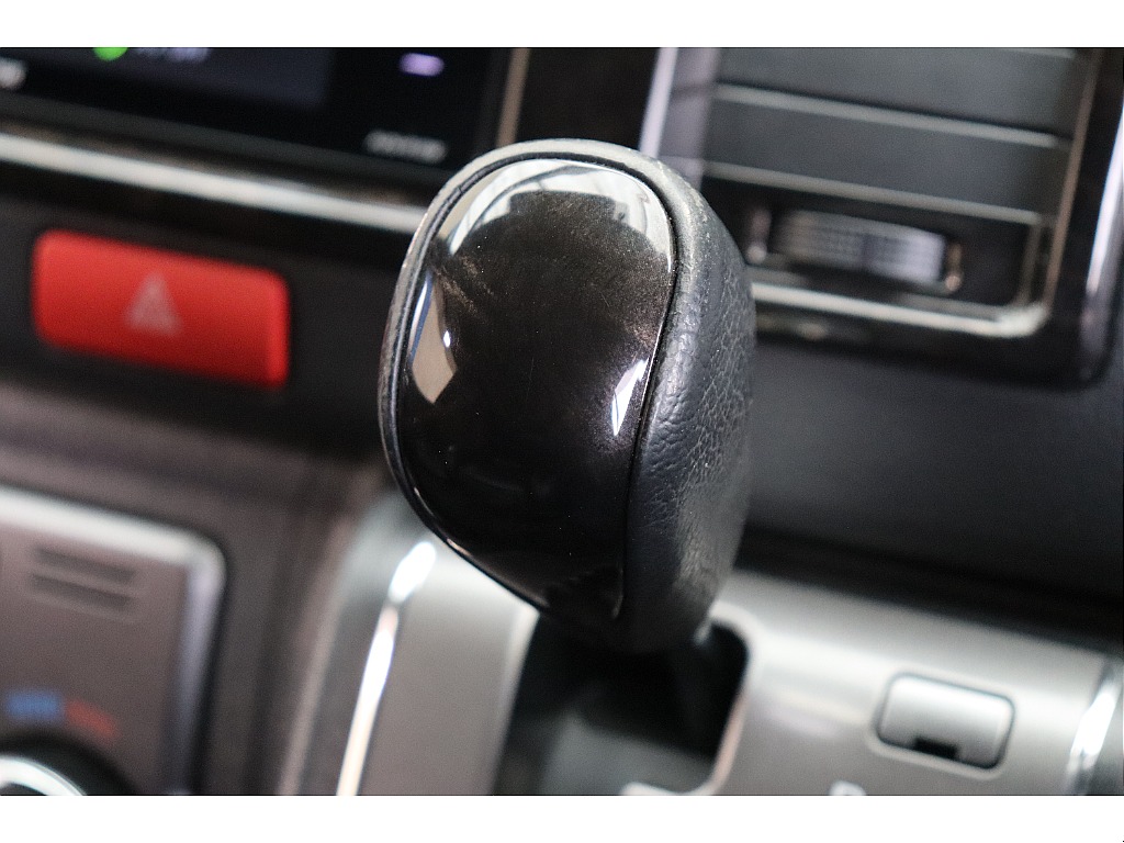 トヨタ ハイエースバン(47枚目)