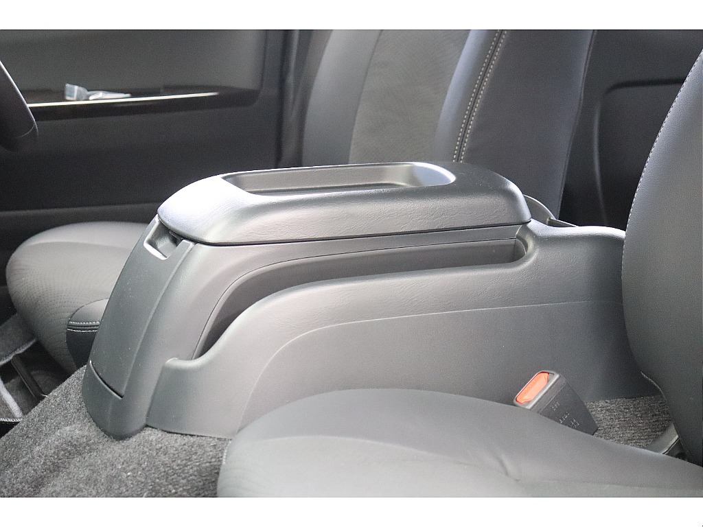 トヨタ ハイエースバン(42枚目)