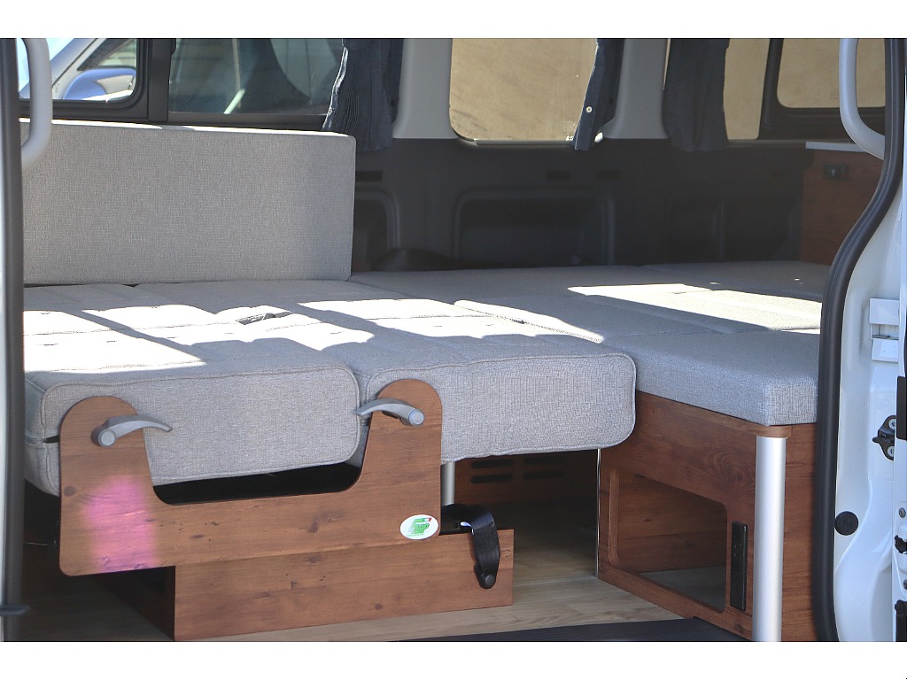 トヨタ ハイエースコミューター(41枚目)