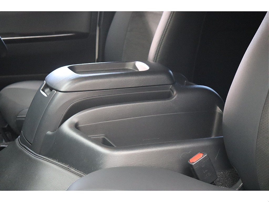 トヨタ ハイエースバン(46枚目)