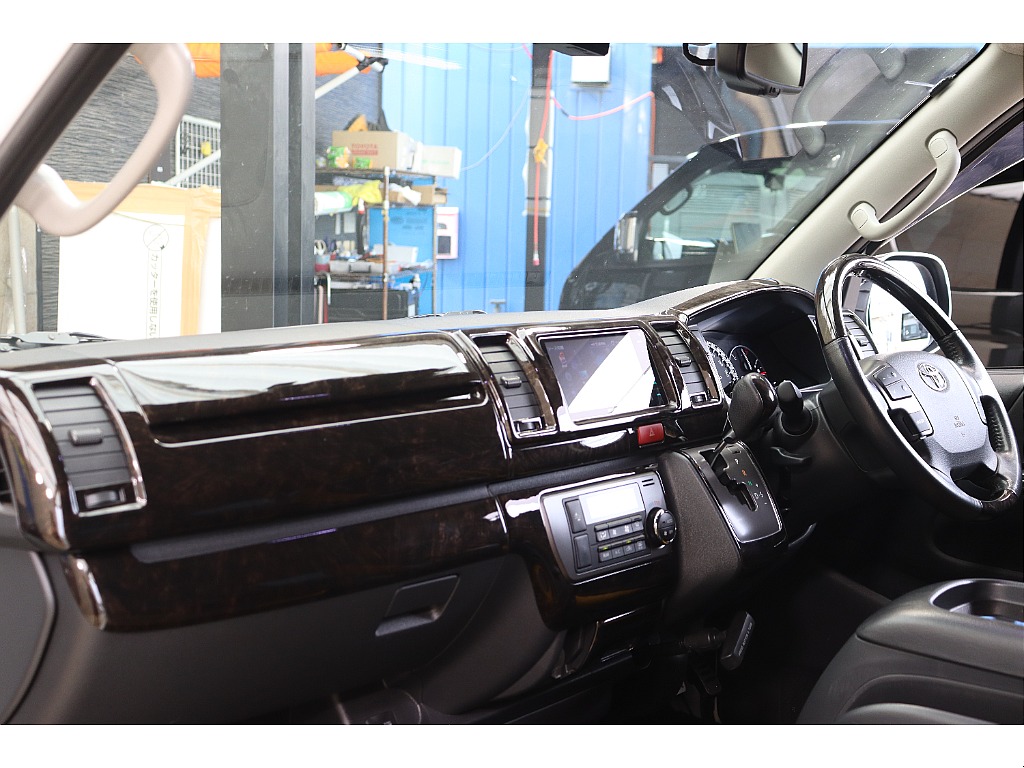 トヨタ ハイエースバン(44枚目)