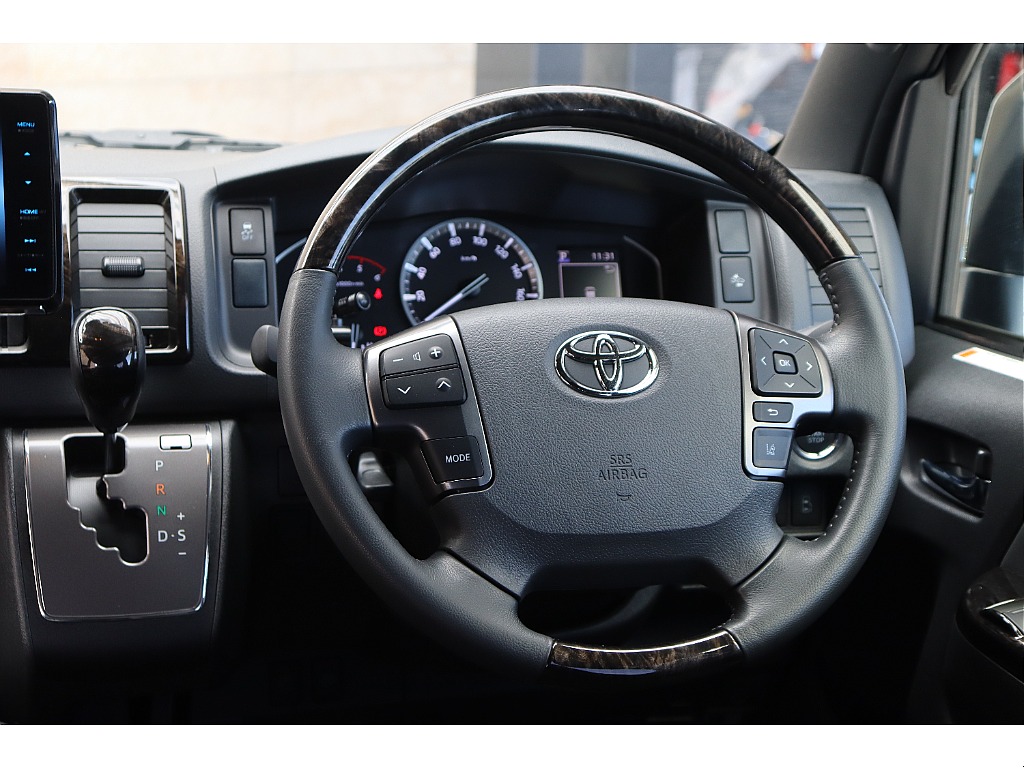 トヨタ ハイエースバン(38枚目)