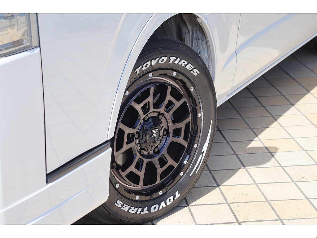 トヨタ ハイエースバン(41枚目)