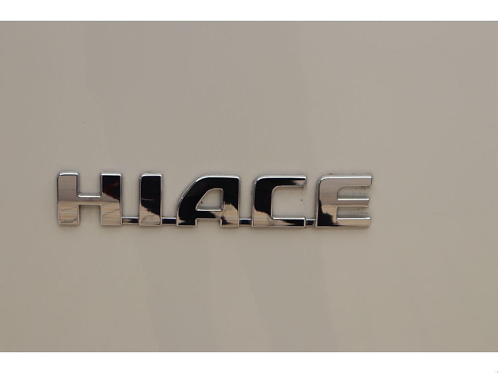 トヨタ ハイエースバン(48枚目)