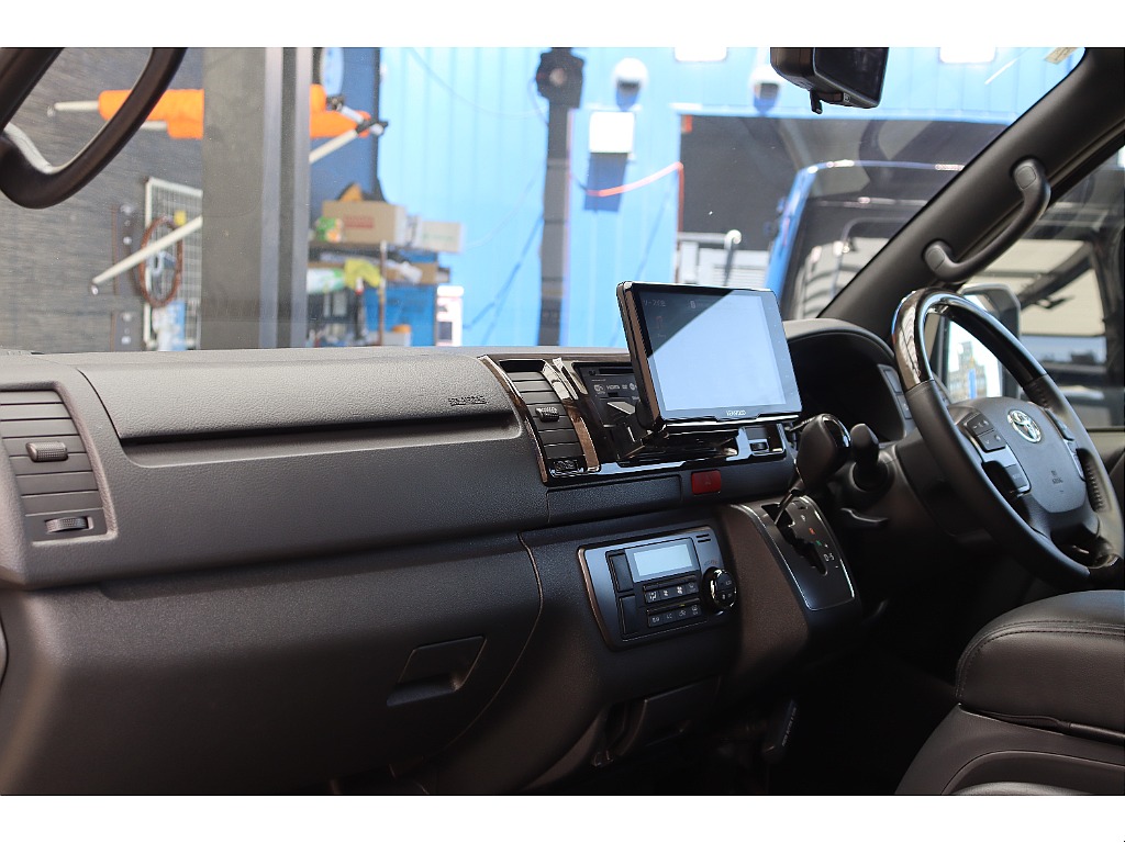 トヨタ ハイエースバン(52枚目)