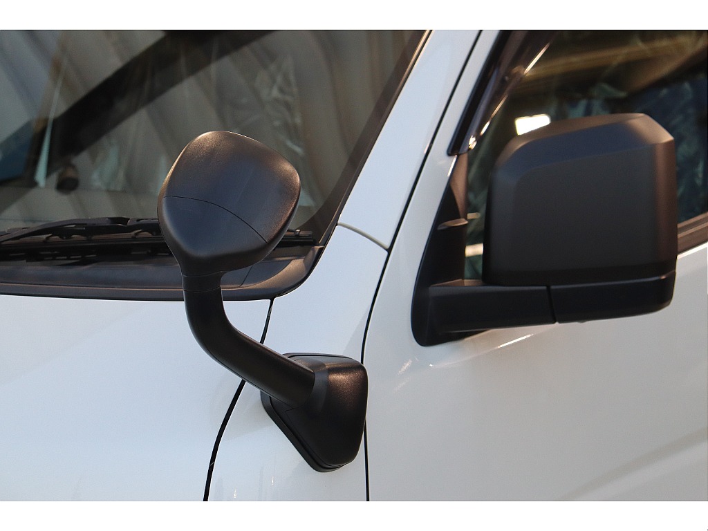 トヨタ ハイエースバン(40枚目)