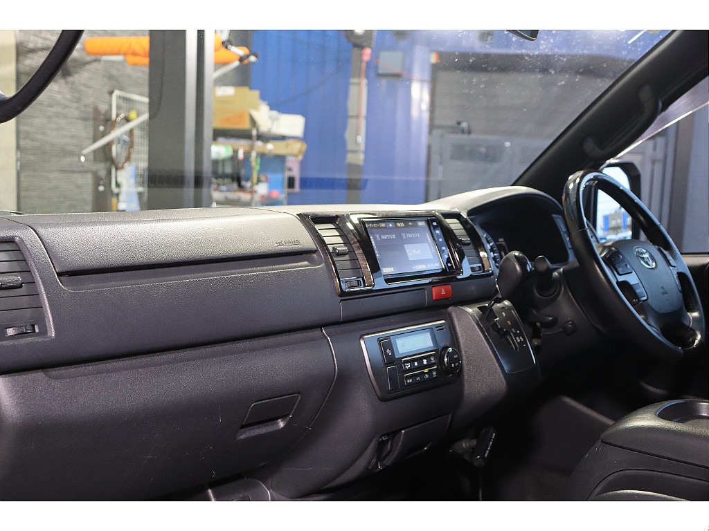 トヨタ ハイエースバン(49枚目)