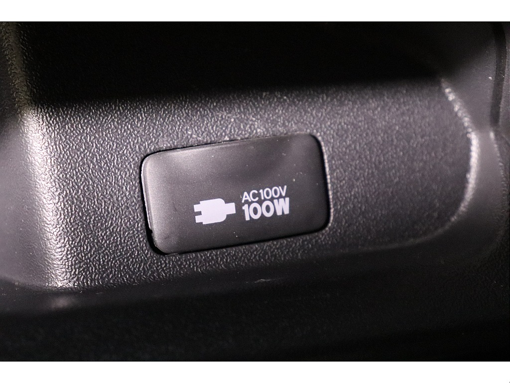 トヨタ ハイエースバン(50枚目)