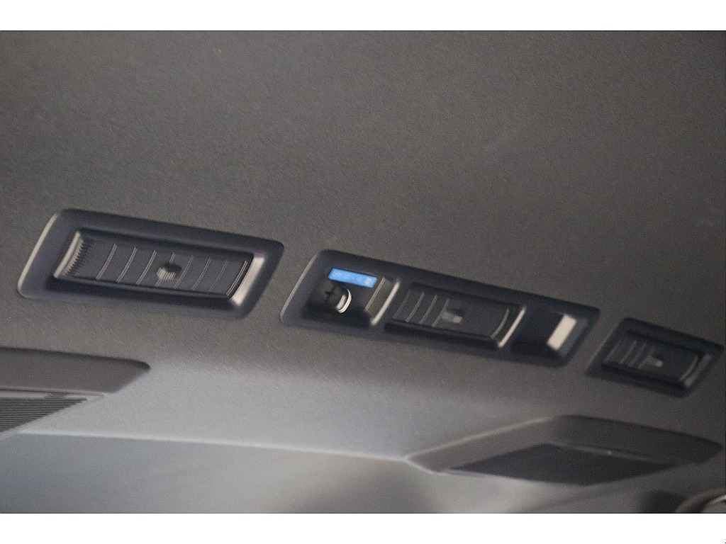 トヨタ ハイエースバン(52枚目)