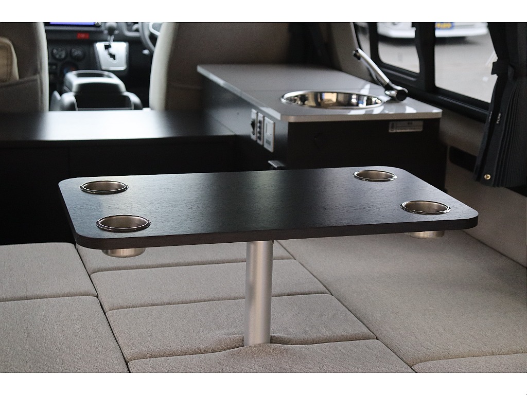 トヨタ ハイエースバン(34枚目)