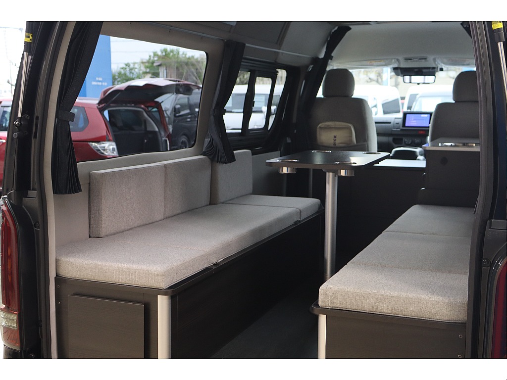 トヨタ ハイエースバン(36枚目)