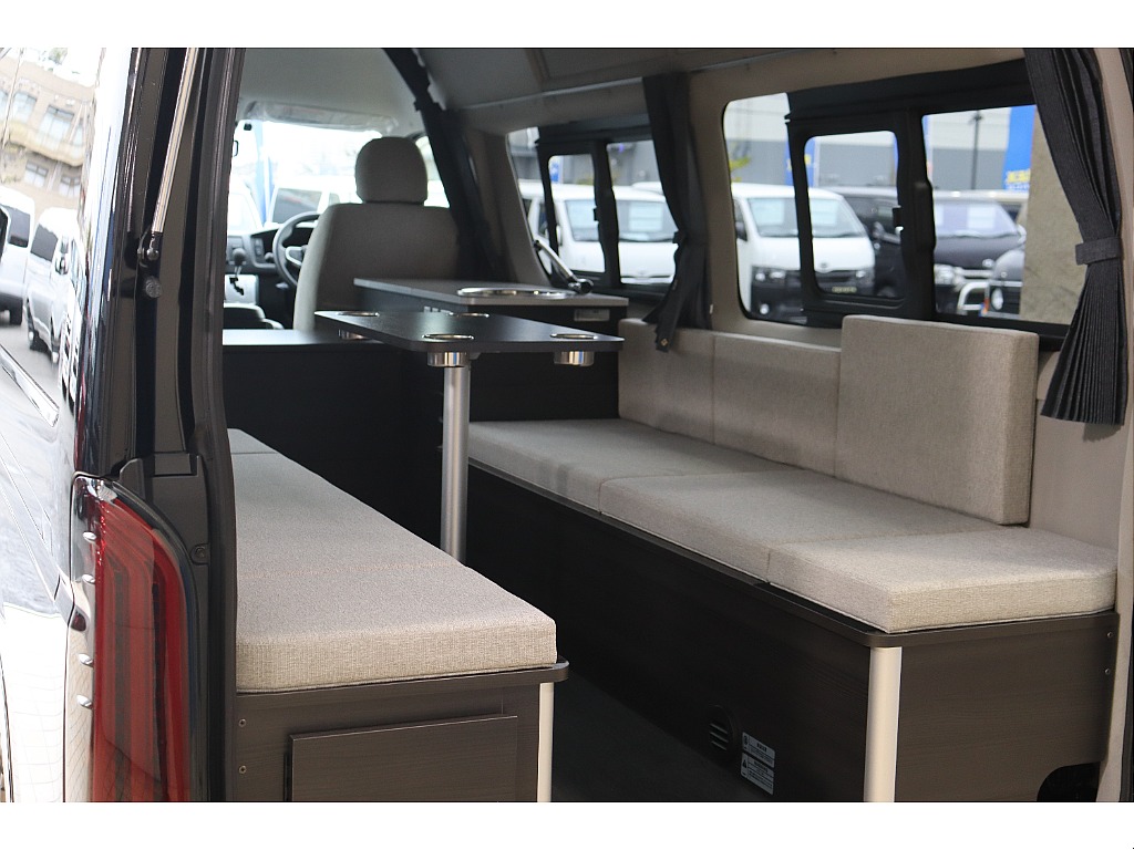 トヨタ ハイエースバン(37枚目)