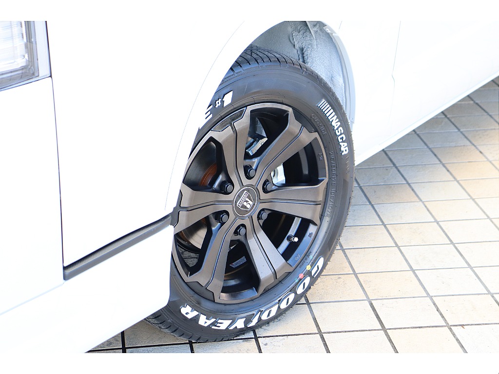 トヨタ ハイエース(37枚目)
