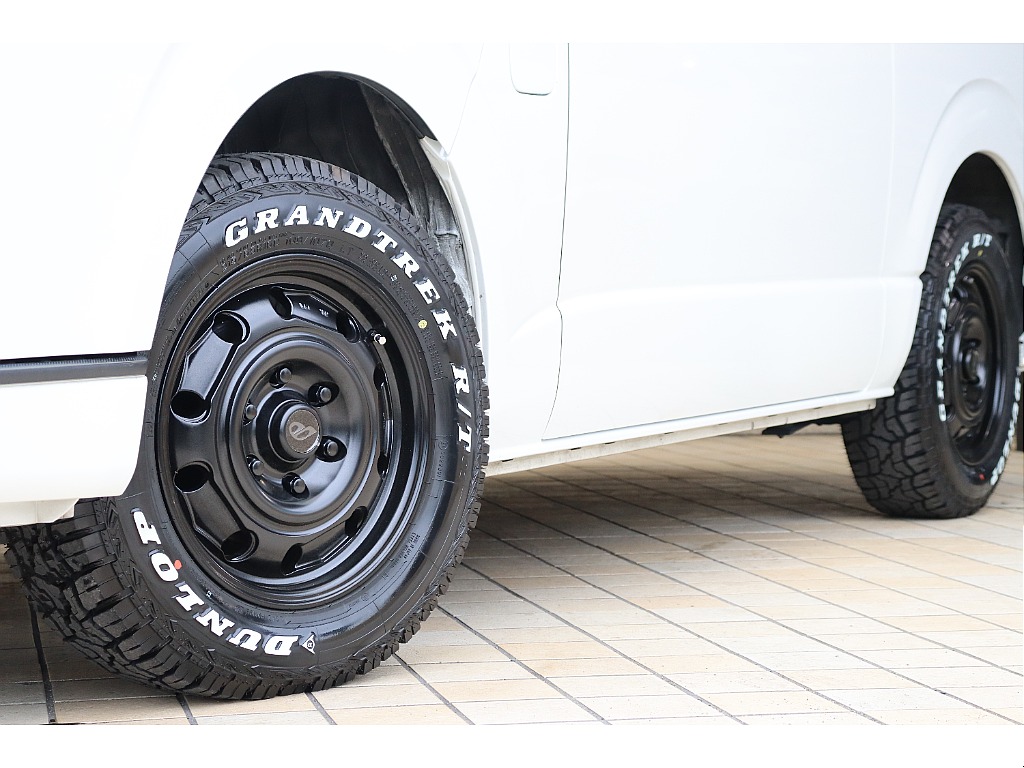 トヨタ ハイエースバン(33枚目)