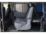 トヨタ ハイエースバン(30枚目)