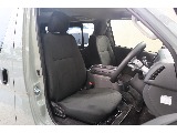 ベッドキットに合わせたシートカバーもカスタム可能です♪
