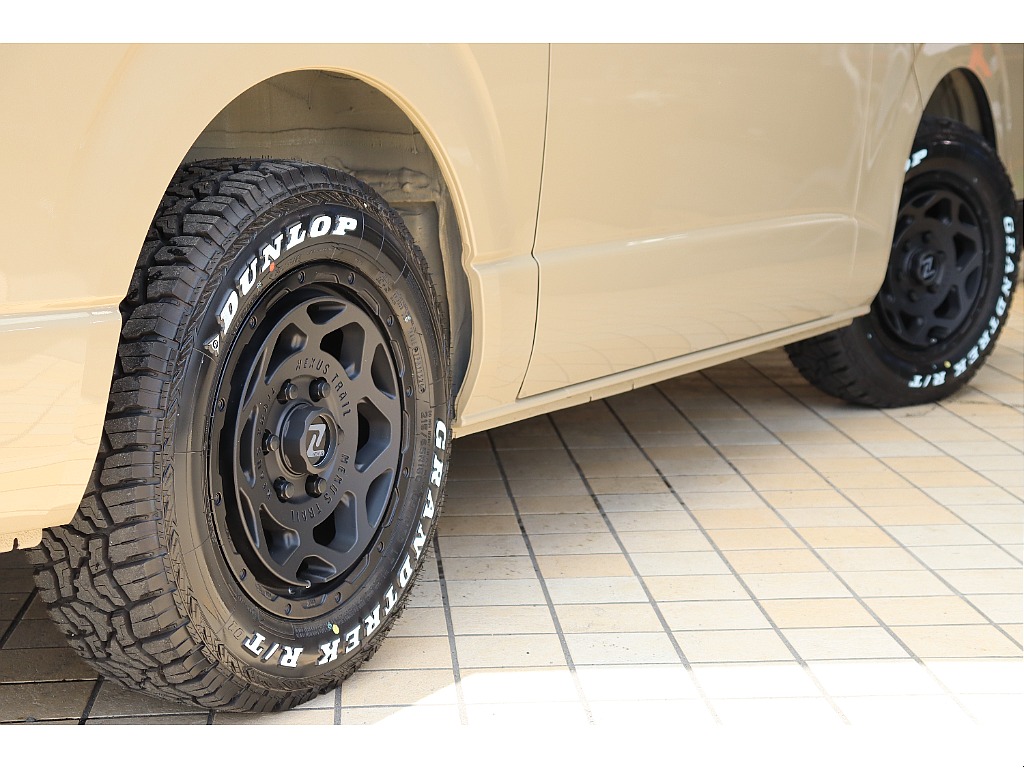 新車！！アースカラーパッケージ！！
