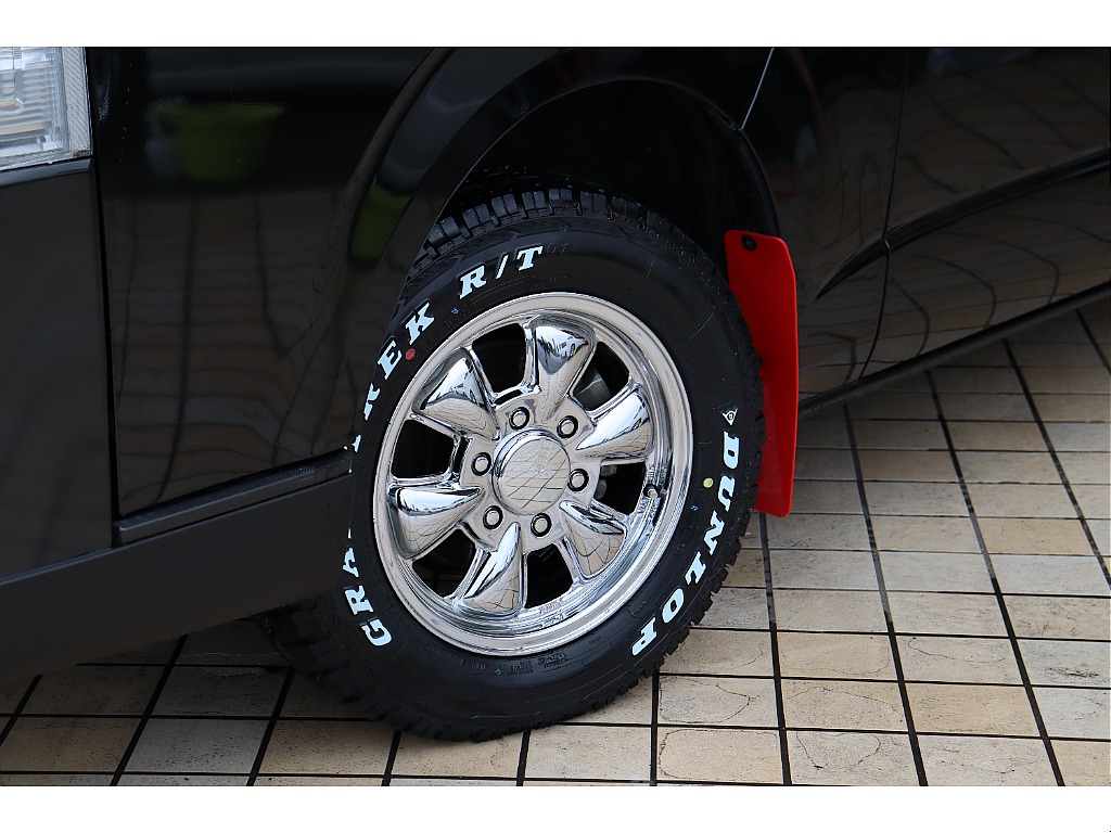 トヨタ ハイエースバン(35枚目)