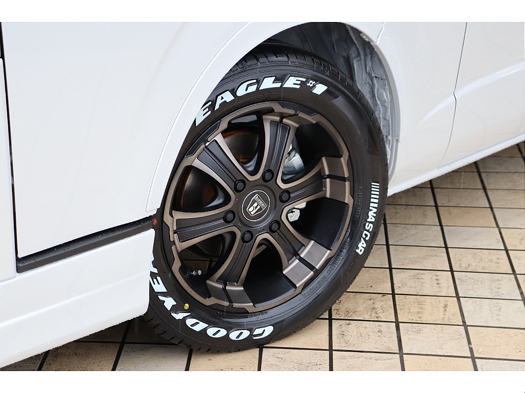トヨタ ハイエース(40枚目)