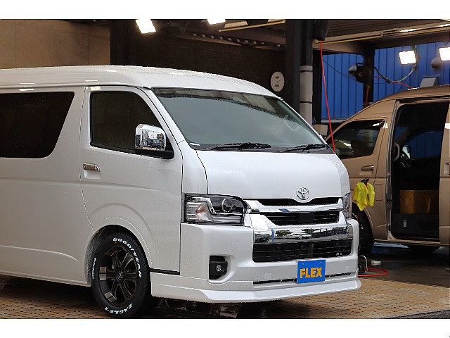 Bi-BeamLEDヘッドランプ付き♪