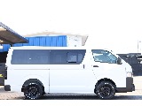 トヨタ ハイエースバン(17枚目)
