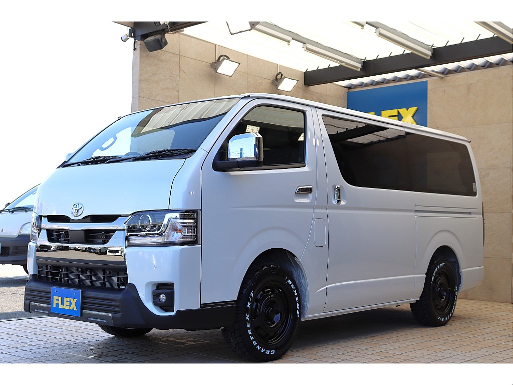 トヨタ ハイエースバン(32枚目)