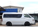 新車ハイエースワゴン♪