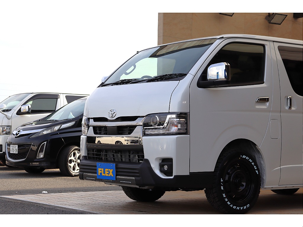【新車ハイエース/スーパGLダークプライムⅡガソリン２WD】