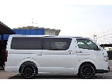 スライドドア完備♪