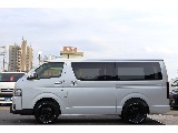 スライドドア完備♪